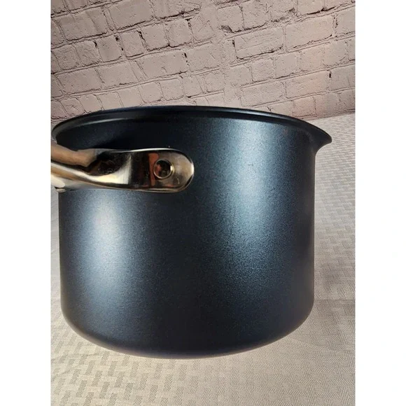 PAMPERED CHEF BRILLIANCE 4 QT. Blue /Green Metallic NON-STICK SAUCE PAN W/ LID - Picture 9 of 12